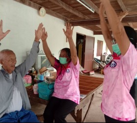ภาพกิจกรรมการดำเนินงานของ CG (Care Giver) ตำบลเชียงเพ็ง