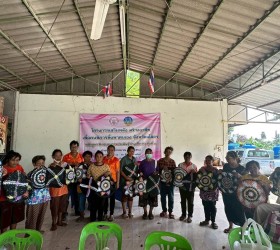 โครงการเสริมพลังสร้างอาชีพเพื่อคนพิการพึ่งพาตนเอง  จังหวัดยโสธร  หลักสูตร ฝึกอบรมการประดิษฐ์พรมเช็ดเท้า  รุ่นที่ 1