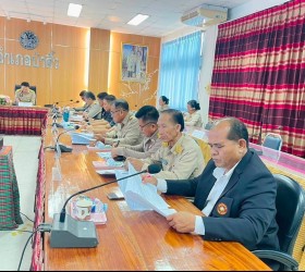 นายกองค์การบริหารส่วนตำบลเชียงเพ็ง ได้เข้าร่วมการประชุมหัวหน้าส่วนราชการ คณะกรรมการบริหารงานอำเภอแบบบูรณาการ (กบอ.) และคณะกรรมการรักษาความมั่นคงและความสงบเรียบร้อยอำเภอป่าติ้ว